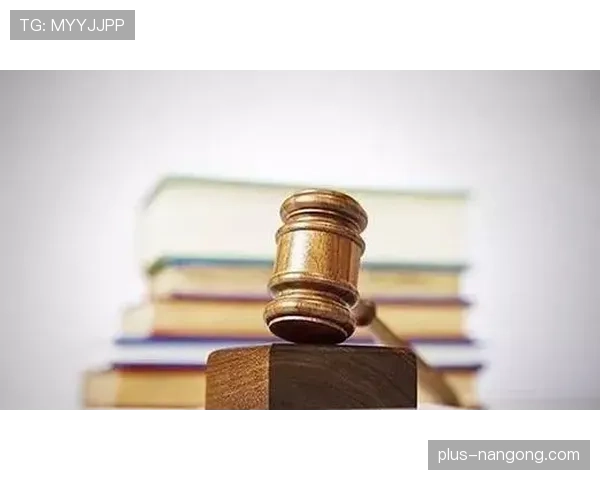 手抛球的规则细节及裁判判罚标准解析